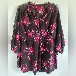 ELLE Black Tunic Top with Fuchsia Floral Print, Lace sleeves